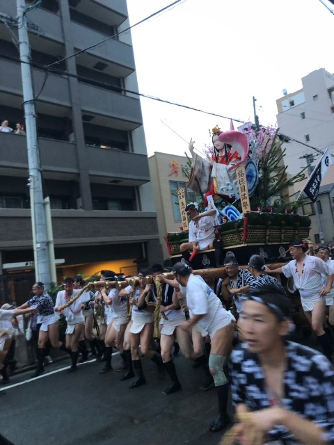 博多山笠　追い山