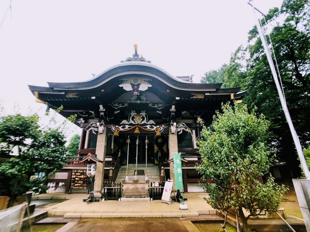 諏訪神社　拝殿