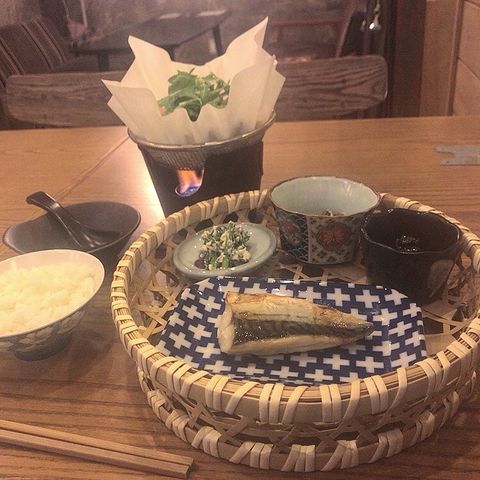 スカラベランチ