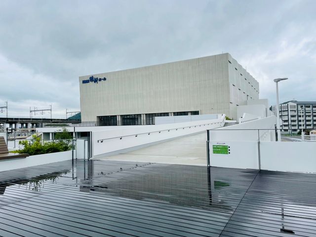 KDDI維新ホール