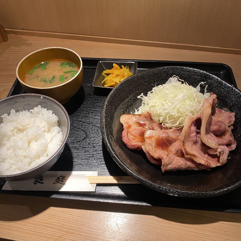 生姜焼き定食
