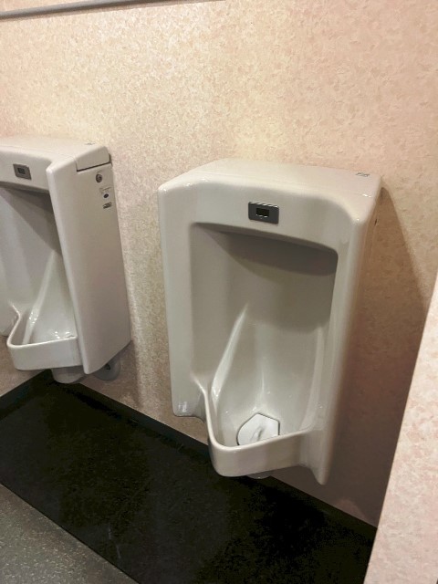 六月田ビル (2).jpg