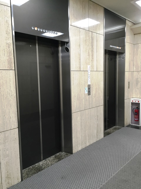 西鉄天神ビル (4).JPG