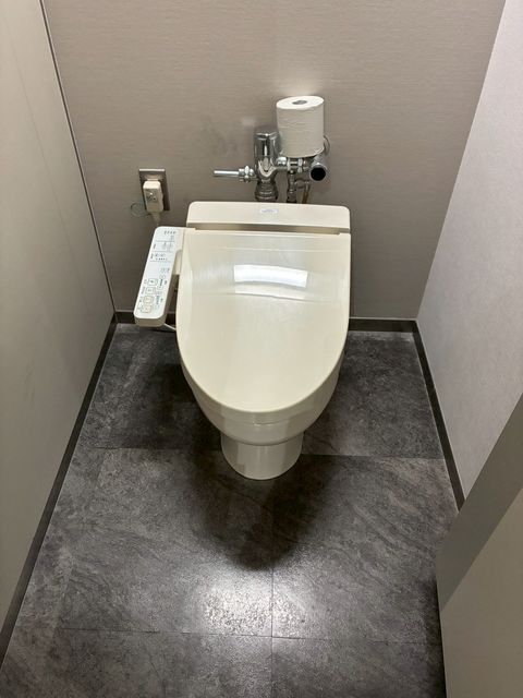 新大阪飯田ビル (14).jpg