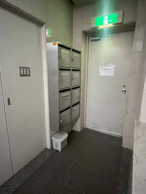 アオンズ福山ビル8.jpg