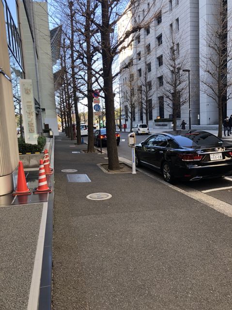 蚕糸会館6.JPG