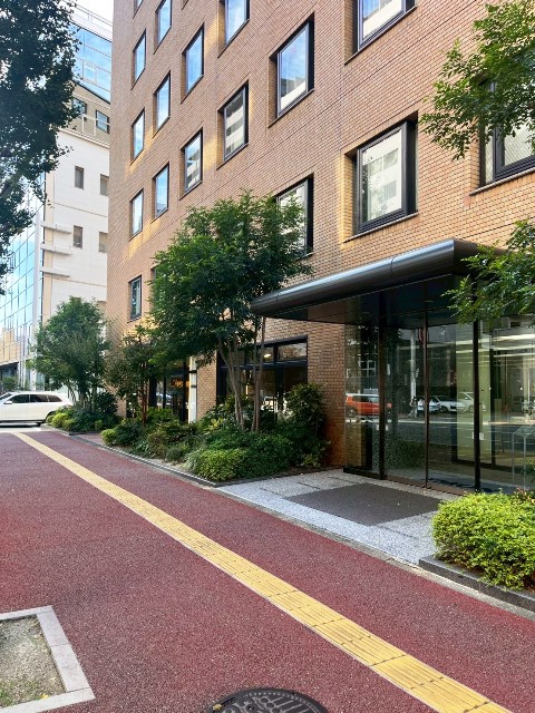 井門博多ビルイースト1階部分 (1).jpg