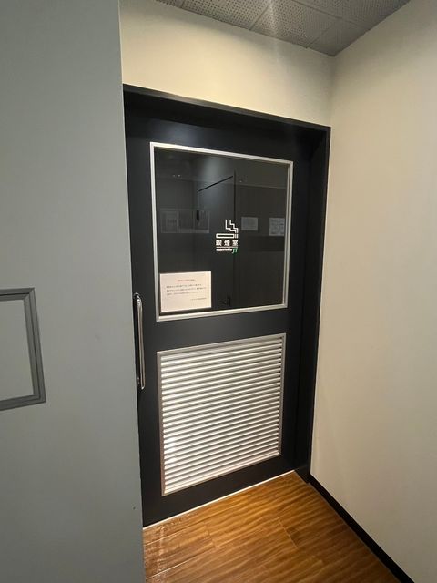 トヤマビル本館 (3).jpg