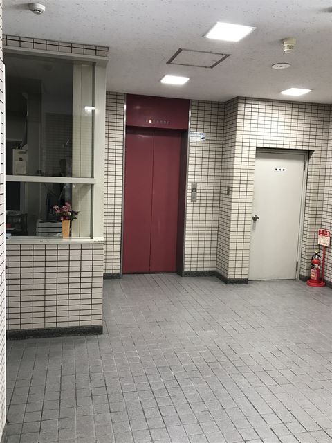 広電楽々園駅ビル4.JPG
