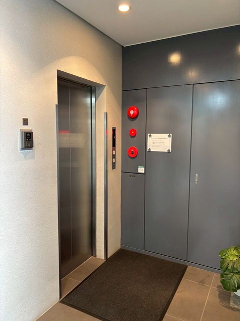 西新橋HSビル (1).jpg