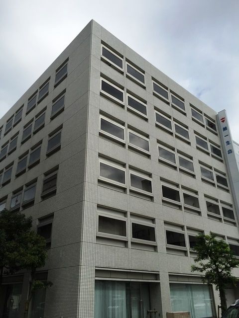 松山二番町第一生命ビル1.JPG