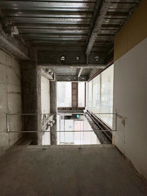 EQUINIA天神西通り1-2階 (1).jpg