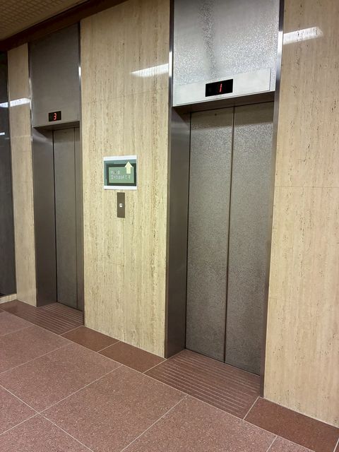 みなと銀行第一生命共同ビル (9).jpg