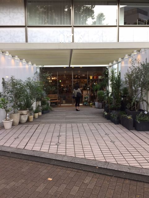 ビックス新宿9.JPG