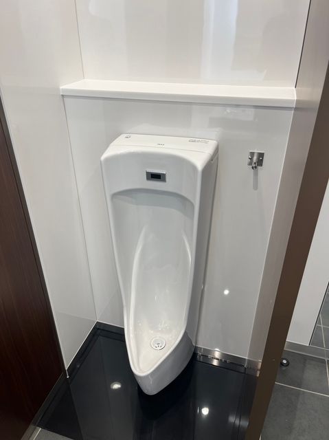 VORT西新宿NEX10.jpg