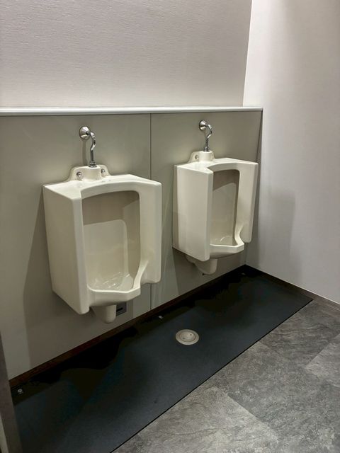新大阪飯田ビル (13).jpg