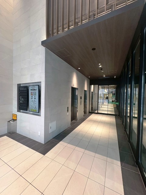 トヨタレンタリース博多駅前ビル (3).jpg