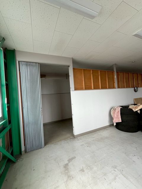 塩浜１丁目倉庫29.jpg