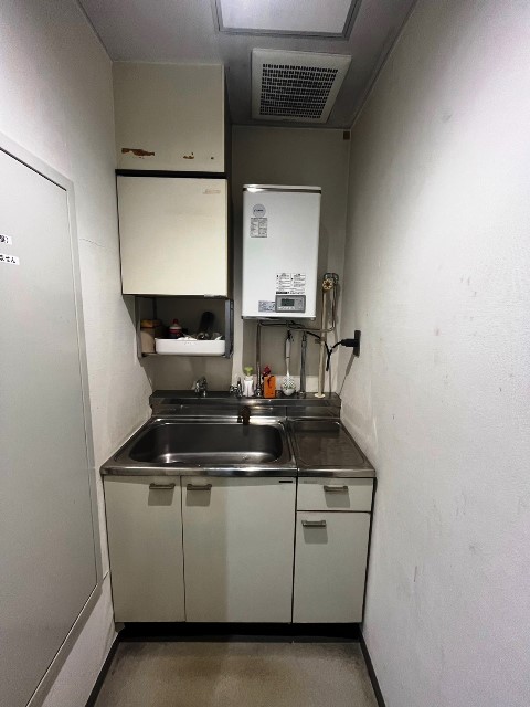 天神偕成ビル(2階81 (1).jpg