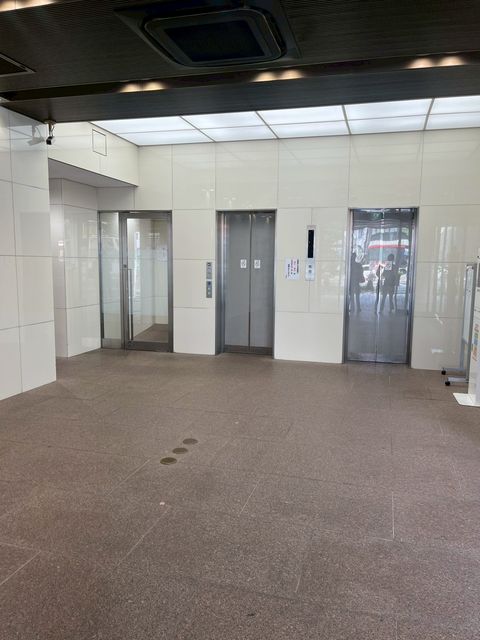 広島商中日生ビル3.jpg