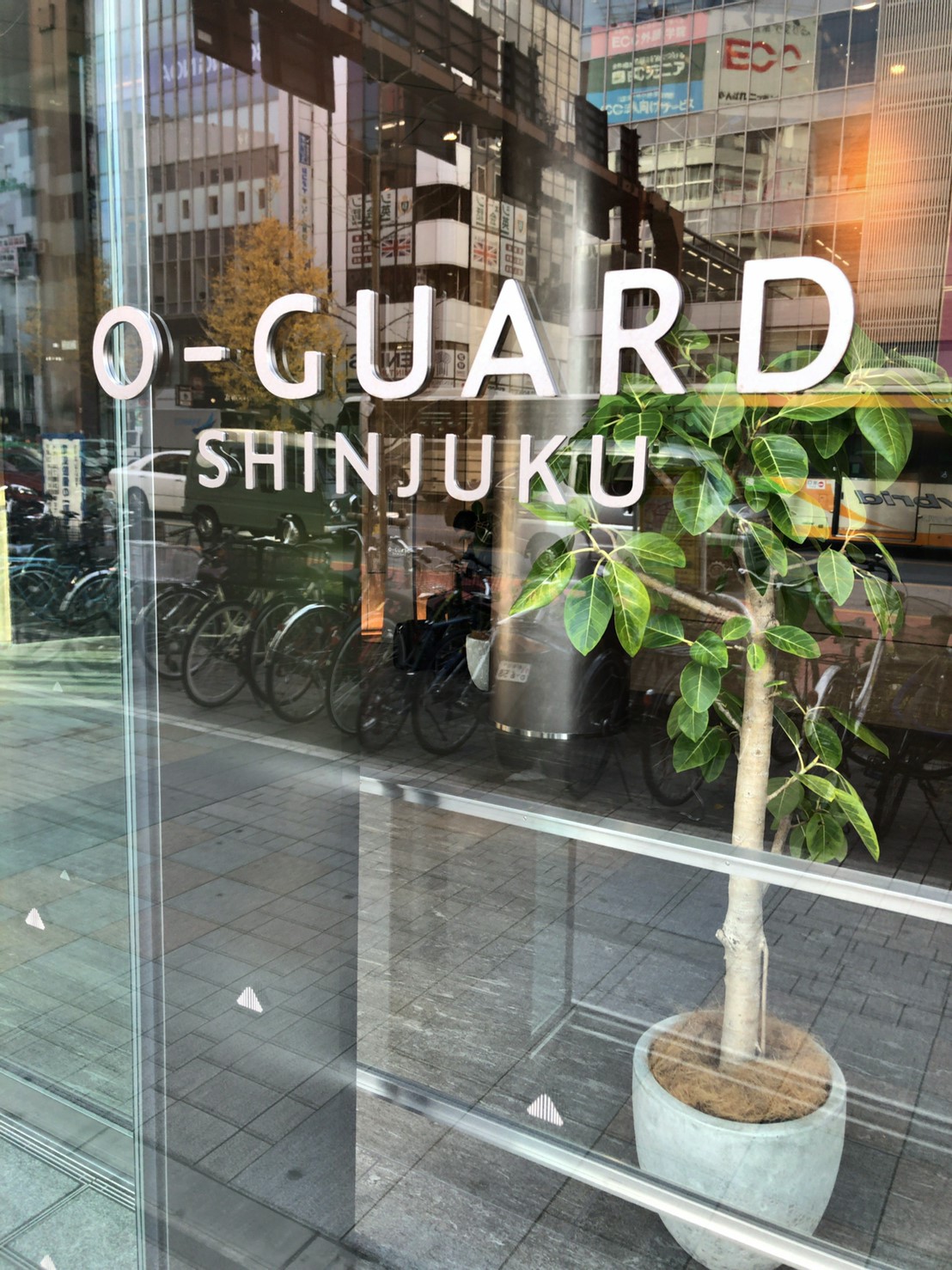 O-GUARD　SHINJUKU2.jpg