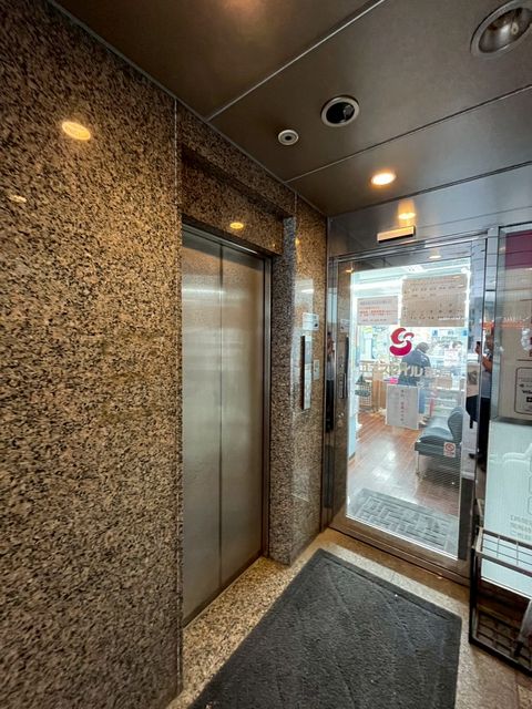 昭和ビル別館 (3).jpg
