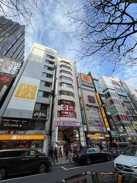 新宿レミナビル1.jpg
