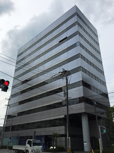 CR福岡ビル (1).JPG