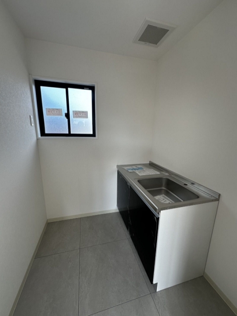 SunGarage田村　3.jpg