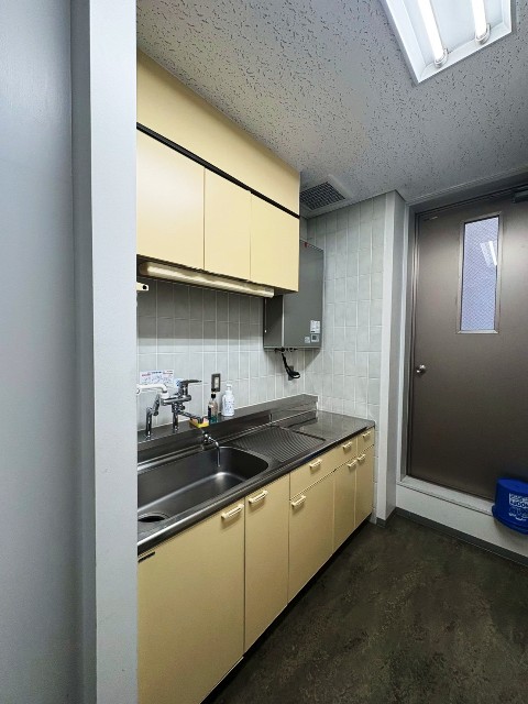 いちご博多駅東三丁目ビル (4).jpg