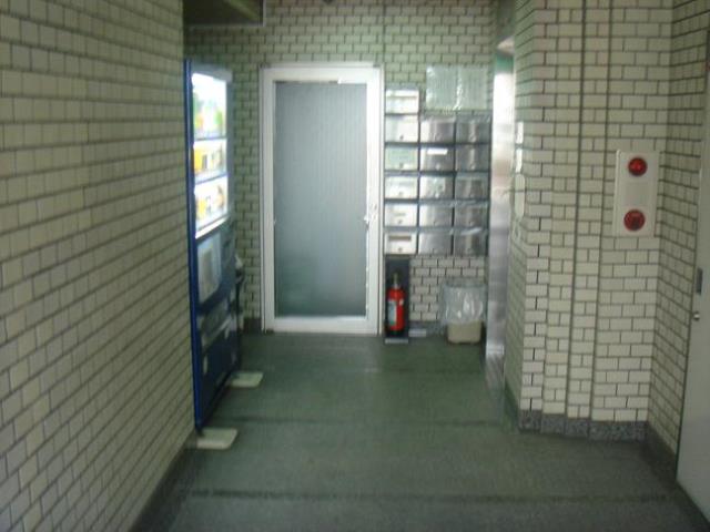 Mビル3号館エントランス.jpg