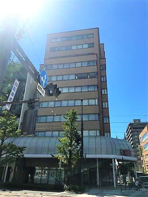 朝日生命松山南堀端ビル1.jpg