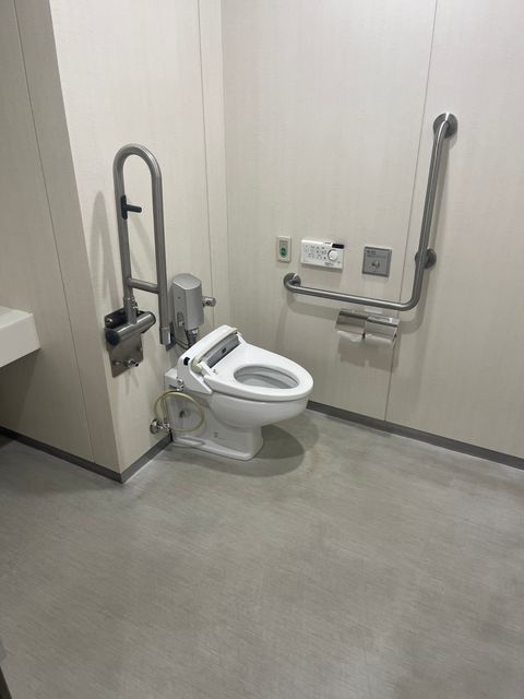 新横浜SHビル共用部3.jpg