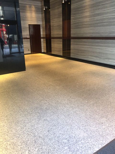 ラウンドクロス六本木1.jpg