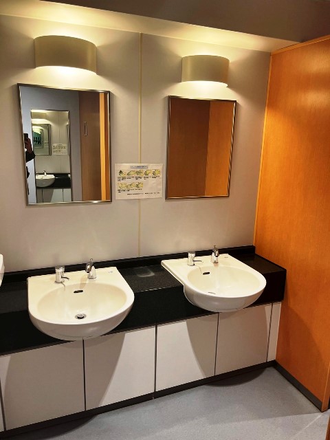 福岡朝日会館 (4).jpg