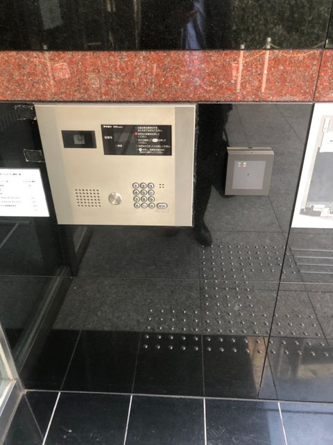 ラウンドクロス六本木3.jpg