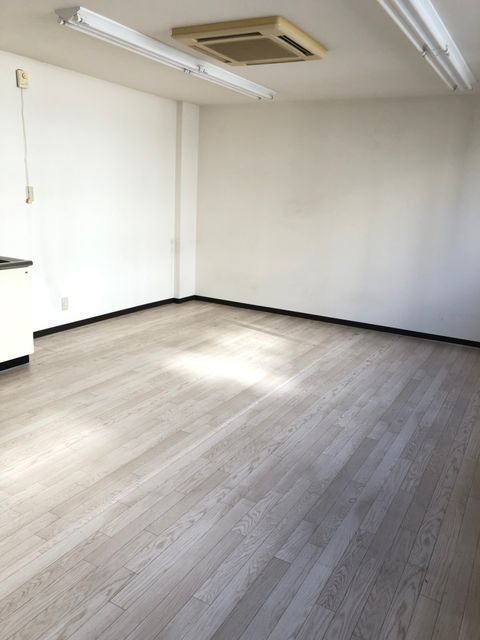山村ビル7.JPG