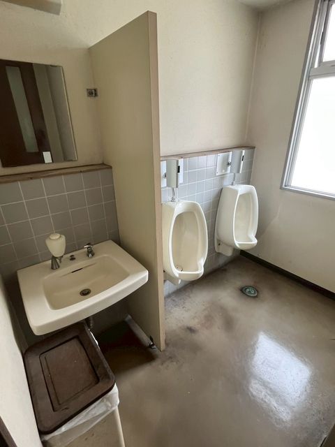 高麗橋ビル (1).jpg