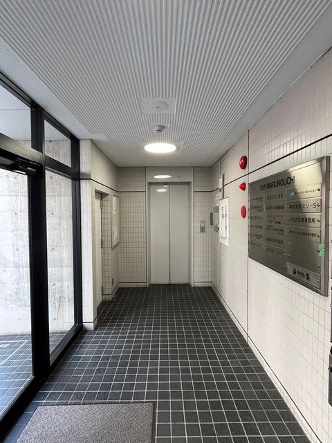 ISH丸の内 (2).jpg