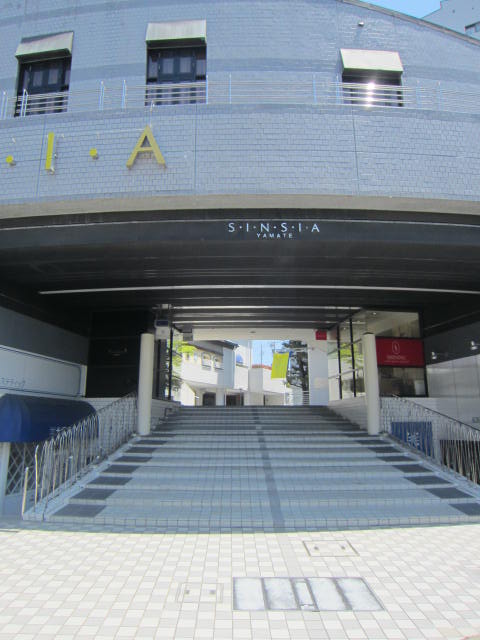 シンシア山手ビル、エントランス.jpg