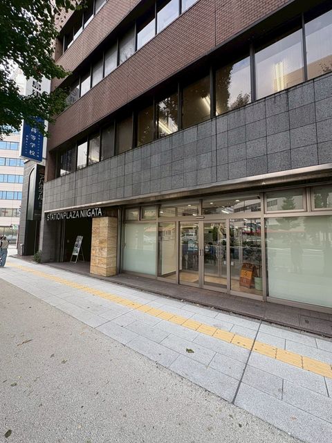 ステーションプラザ新潟2.jpg