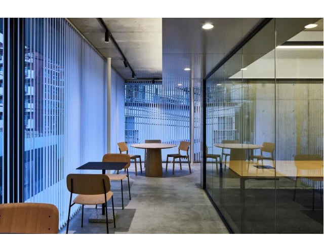 HAMMER by co-ba4.jpg