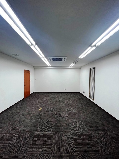 福岡GOAビル(床•壁大理石の区画)2階・11階 (19).jpg