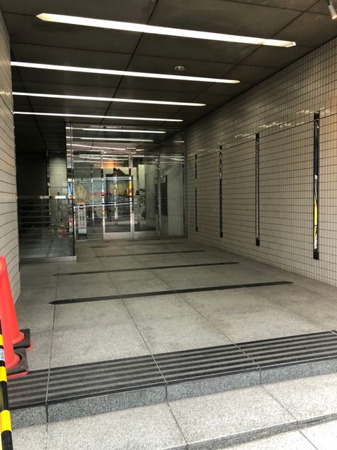 日交渋谷南平台1.jpg