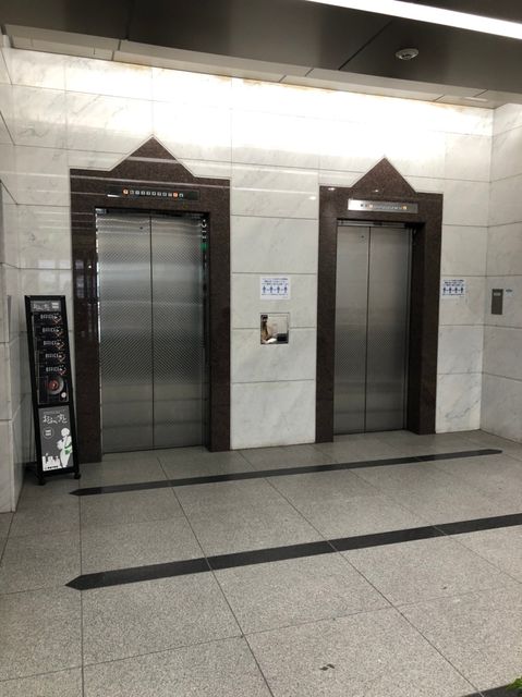 日交渋谷南平台2.jpg