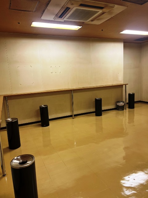 天神ツインビル喫煙ルーム (2).jpg