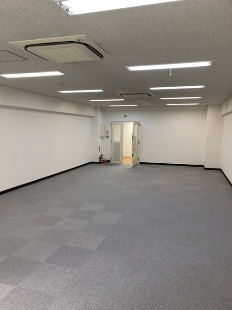 Y.M.A.オフィスビル4　2F.jpg