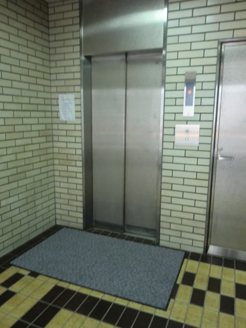 日宝本町西ビル (2).jpg