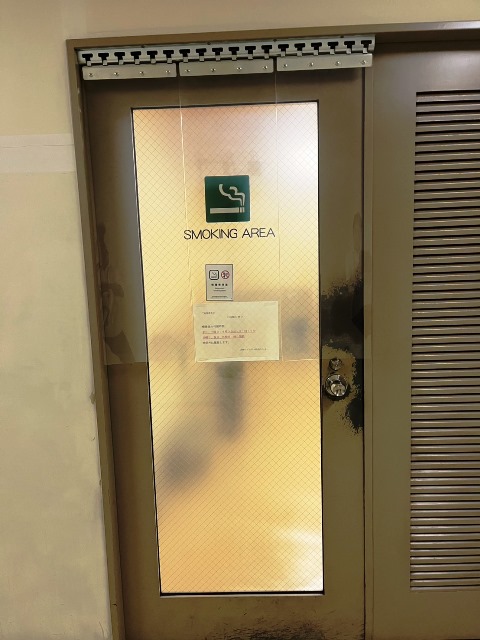 天神ツインビル喫煙ルーム (1).jpg