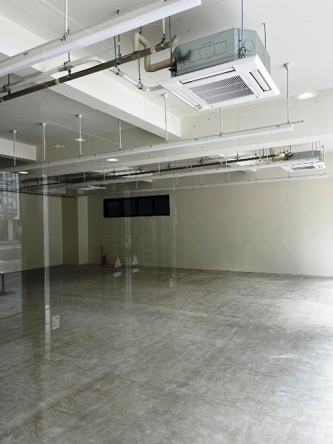 福岡天神北ビル1階 (2).jpg